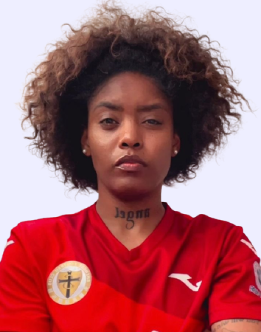 Tábatha Gaúcha<h5>Striker / Forward/ Winger</h5>